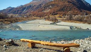 Watercourses require adequate space: the restored Inn river near Bever (canton of Graubünden). © Flurin Bertschinger/Ex-Press/BAFU
